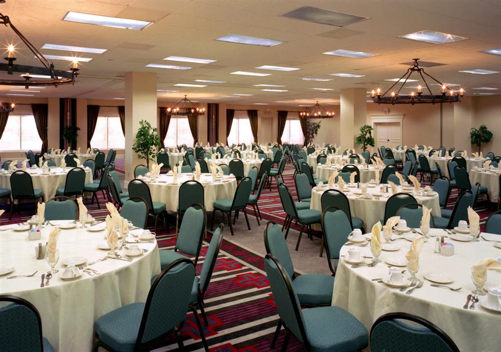 Esplendor Resort At Rio Rico Restaurant photo